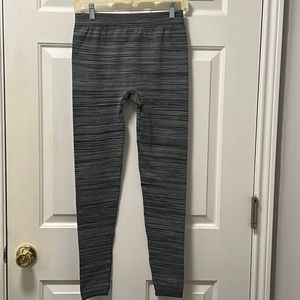 Pink Republic Leggings Size Medium